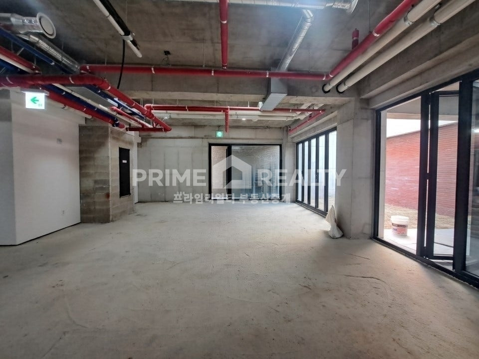 서울 강남구 청담동 청담동 사옥 임대│연면 353│청담역 도보 5분│신축 첫입주│강남통임대 │강남사옥임대│강남사무실임대│강남대형사무실임대 월세 매물번호 10812 사진 9