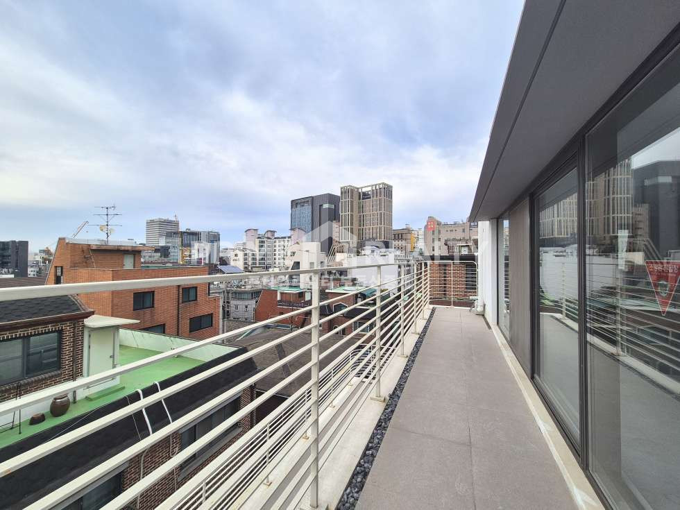 서울 강남구 논현동 논현동 사옥 임대│테라스│연면 약 124평│신축첫입주│강남통임대│강남사옥임대│강남사무실임대 월세 매물번호 10874 사진 19