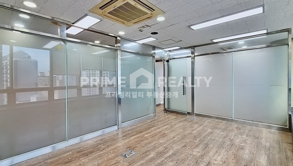 서울 강남구 논현동 강남구청역 사무실 임대 │ 전용 60평 │ 전망 우수 │ 병의원·학원 추천│강남사무실임대 월세 매물번호 10392 사진 11