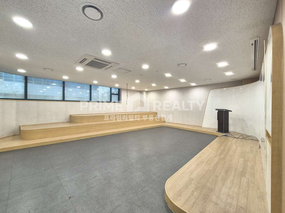 서울 강남구 역삼동 역삼동 대형 사무실 임대│대치학군 인접│코너 입지│전용 약 130평│강남사무실임대│강남대형사무실임대 월세 매물번호 10782 사진 6
