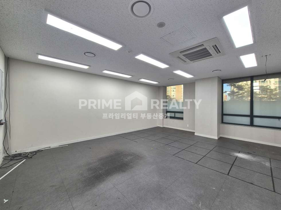서울 강남구 역삼동 역삼동 대형 사무실 임대│대치학군 인접│코너 입지│전용 약 130평│강남사무실임대│강남대형사무실임대 월세 매물번호 10782 사진 21