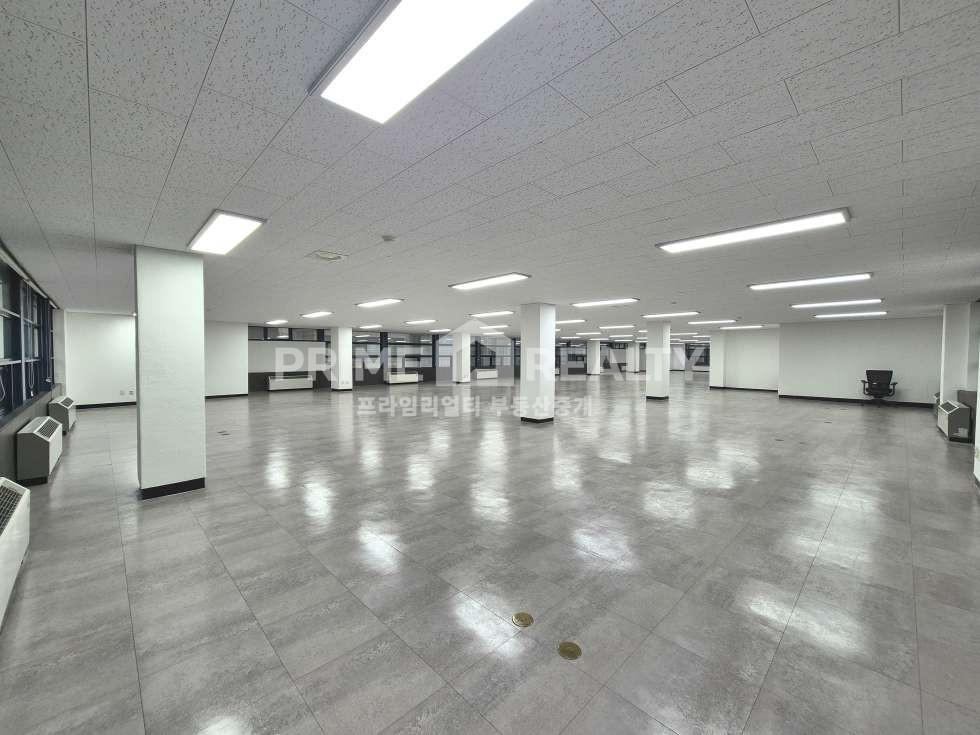 서울 강남구 역삼동 역삼동 대형 사무실 임대 │도로변 대형사무실│전용 155평│강남사무실임대 월세 매물번호 10723 사진 5