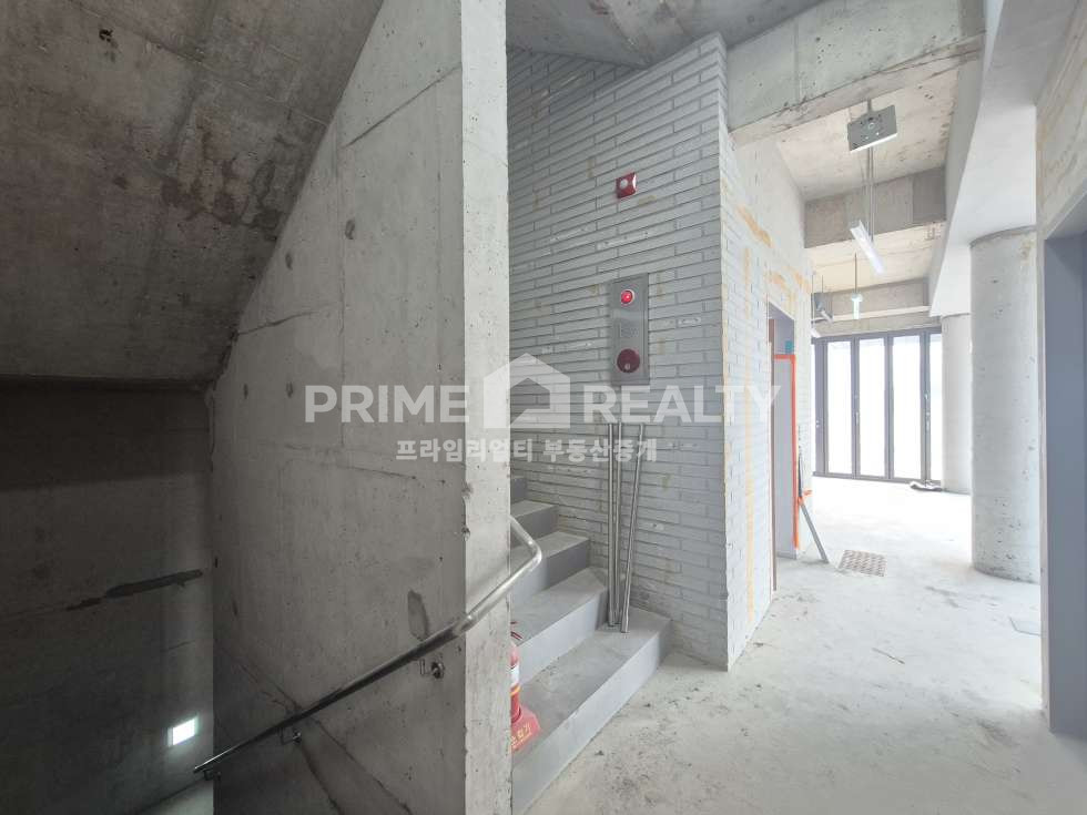 서울 강남구 논현동 1동 논현동 사옥 임대│강남구청역 3분│신축 통임대│연면 155평│강남사옥임대│강남통임대│강남사무실임대 월세 매물번호 10905 사진 18