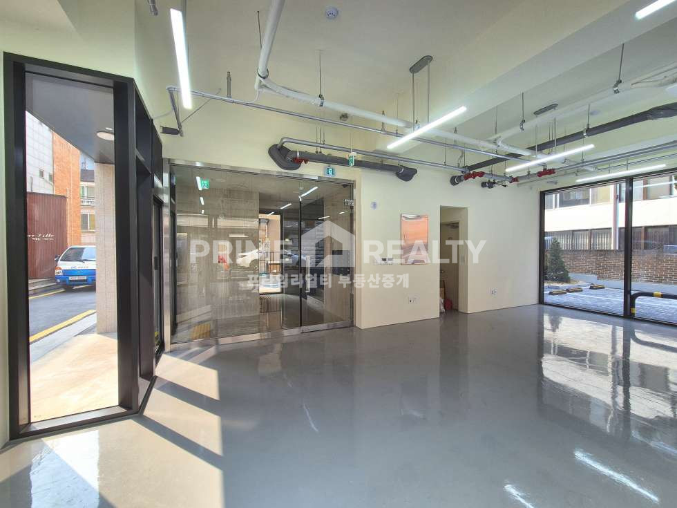 서울 강남구 역삼동 역삼동 상가 임대│역삼역 도보권│코너건물 통창 채광│전용 약 25평│강남사무실임대│강남상가임대 월세 매물번호 10910 사진 4