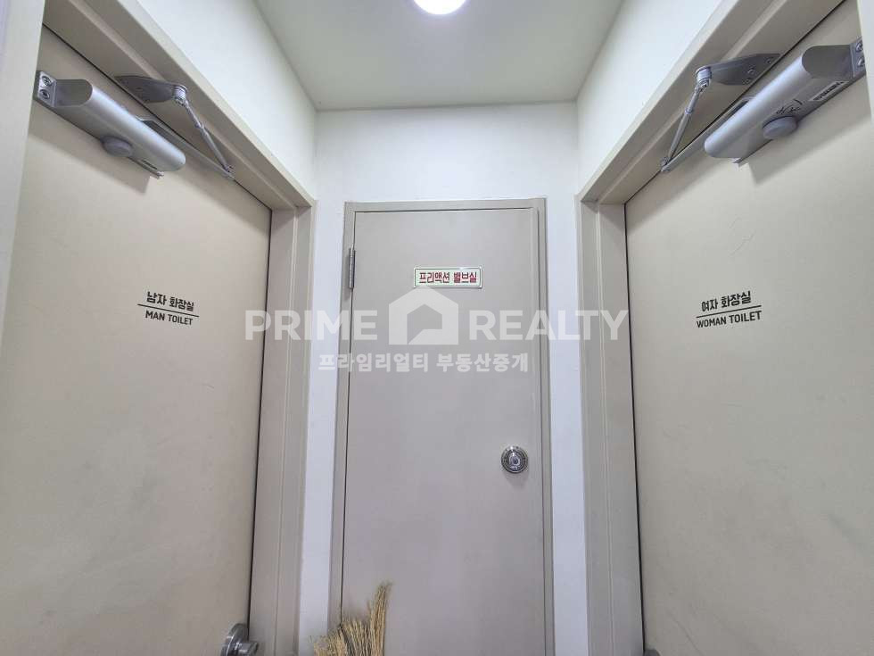 서울 강남구 역삼동 역삼동 상가 임대│역삼역 도보권│코너건물 통창 채광│전용 약 25평│강남사무실임대│강남상가임대 월세 매물번호 10910 사진 5
