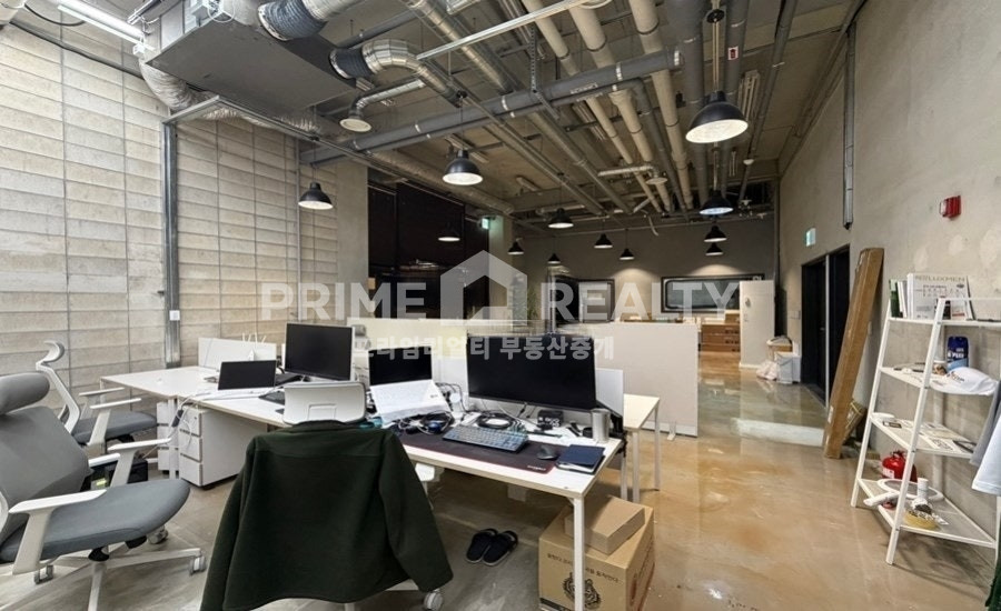 서울 강남구 논현동 논현동 스튜디오 임대 신사역 도보 3분 전용 80평 층고 4m 방송룸 보유 강남스튜디오임대 월세 매물번호 10954 사진 5