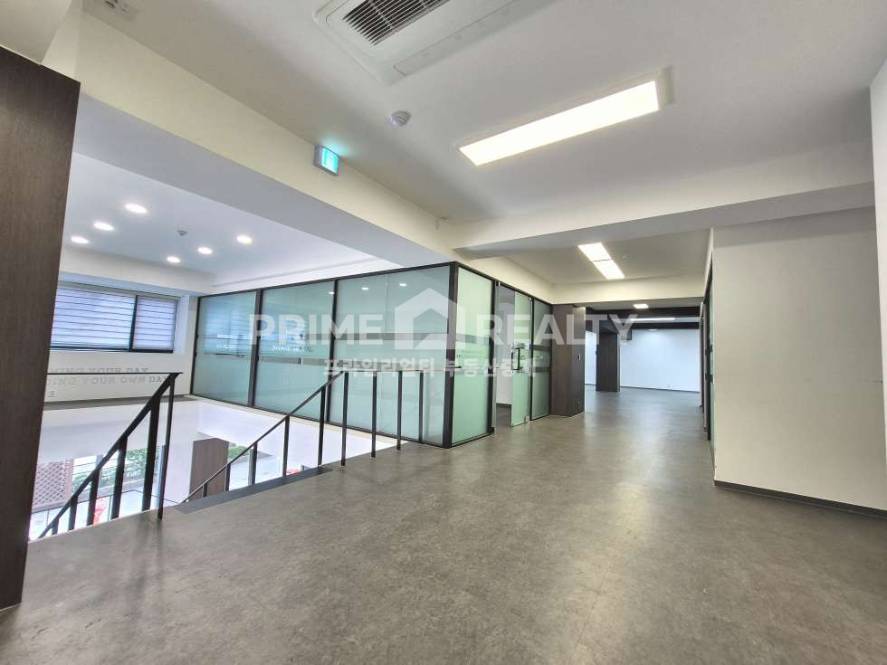 2층입구 사진 6