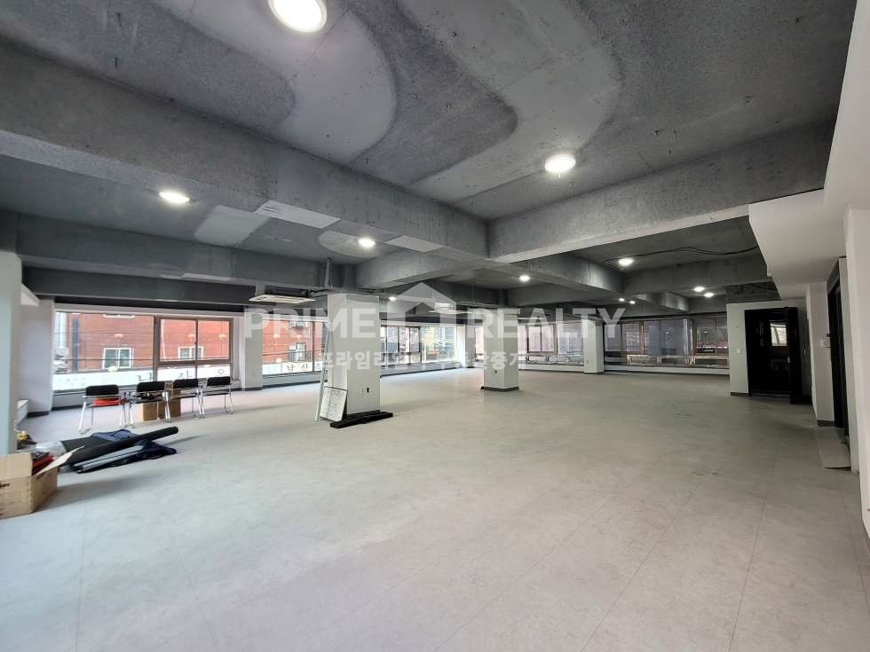 서울 강남구 대치동 삼성역 인근 2층 사무실 임대 전용 약70평 홀 구조 강남사무실임대 삼성동사무실임대 월세 매물번호 10897 사진 2