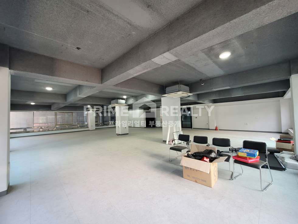 서울 강남구 대치동 삼성역 인근 2층 사무실 임대 전용 약70평 홀 구조 강남사무실임대 삼성동사무실임대 월세 매물번호 10897 사진 3