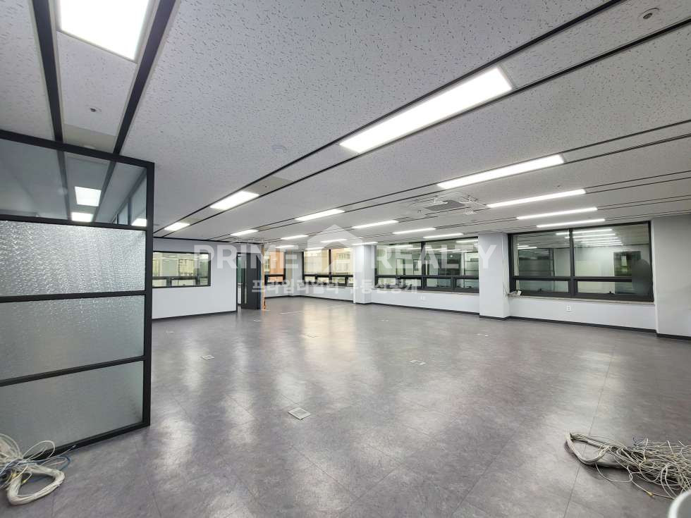 서울 강남구 역삼동 역삼동 강남역 도보 6분 5층 사무실 임대 전용 약 50평 룸2 즉시입주 강남사무실임대 월세 매물번호 10878 사진 5