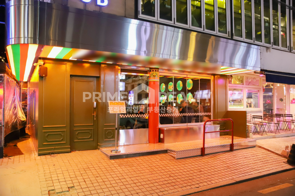 서울 강남구 신사동 신사빌딩동 신사동 압구정로데오역 2분 코너 1층 상가 임대 야장 가능 즉시입주 로데오 메인거리 월세 매물번호 10867 사진 3
