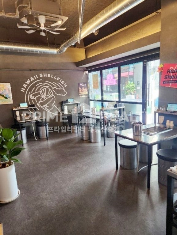 서울 강남구 신사동 신사동상가임대 │ 압구정로데오거리 1층 │ 전용30평 │ 음식점·플래그십 최적 상권 월세 매물번호 10852 사진 5