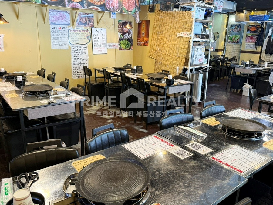 서울 강남구 논현동 논현동 논현역 초역세권 메인상권 1층 야장 가능 전용약35평 상가 강남사무실임대 강남상가임대 월세 매물번호 10845 사진 3