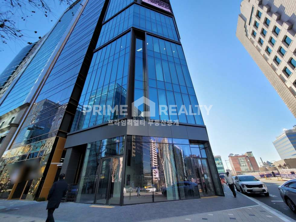 서울 강남구 역삼동 역삼동 역삼역 도보1분 테헤란로 통창뷰 신축 첫입주 전용46평 사무실 강남사무실임대 월세 매물번호 10774 사진 10