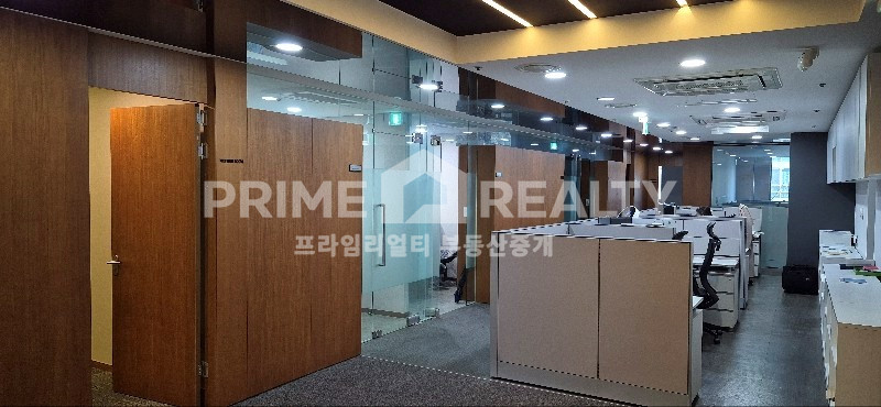 서울 강남구 역삼동 강남역 도보 3분 │ 전용 70평 법무·회계법인 추천 월세 매물번호 10749 사진 3