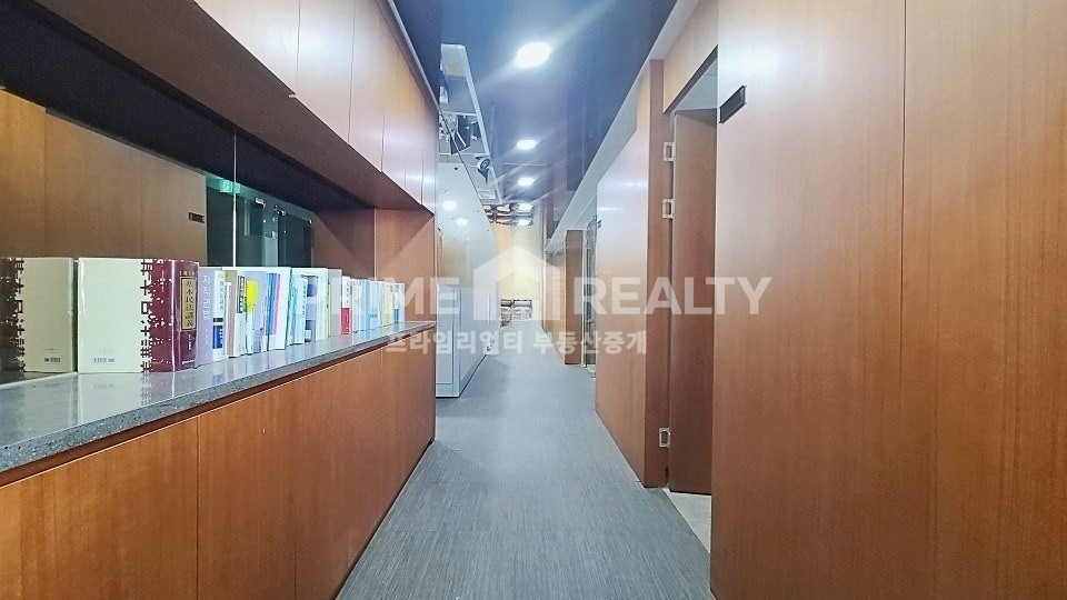서울 강남구 역삼동 강남역 도보 3분 │ 전용 70평 법무·회계법인 추천 월세 매물번호 10749 사진 4