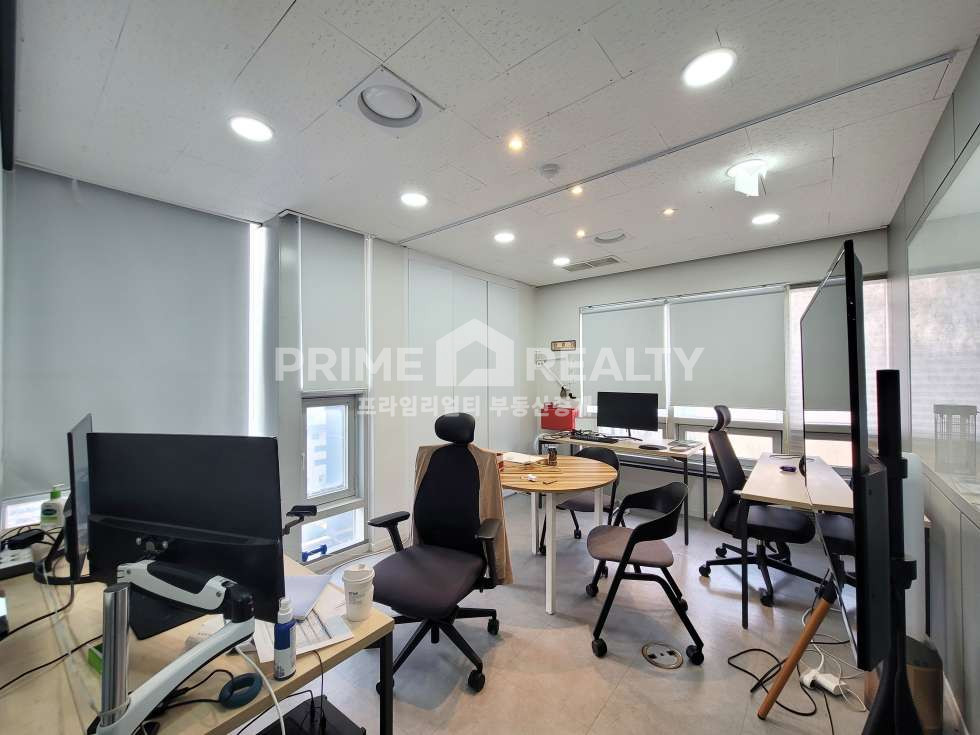 서울 강남구 논현동 학동역 5분 대로변 S급 인테리어 사무실 60평대 논현동 사무실 임대 월세 매물번호 10690 사진 8