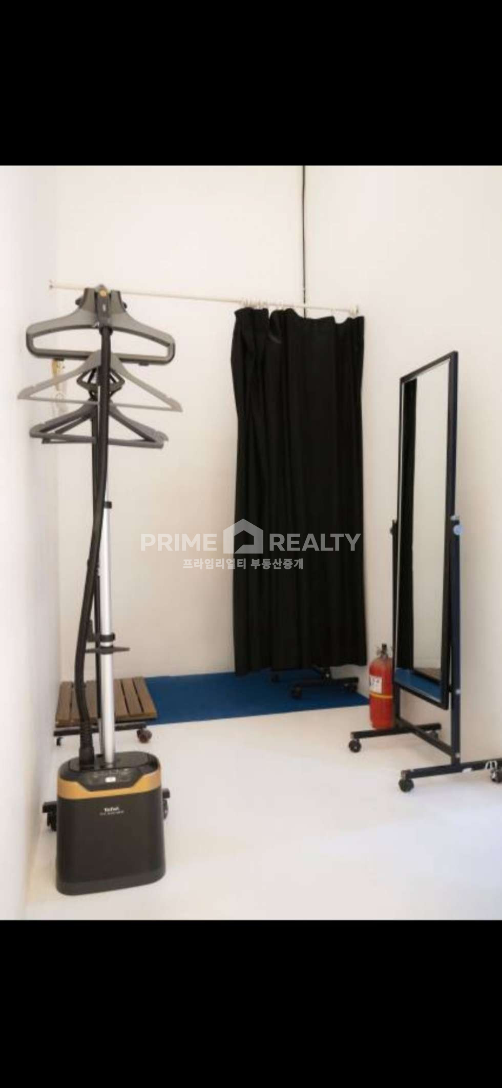서울 강남구 논현동 논현동 인테리어 스튜디오 임대 │ 층고 6m │ 썬큰 구조 │ 강남구청역 인근 월세 매물번호 10689 사진 2