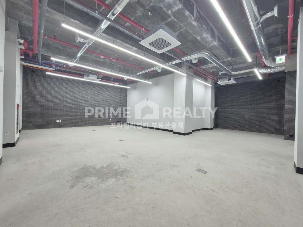 서울 강남구 역삼동 역삼동 스튜디오 임대 전용50평 층고4.6M 강남스튜디오임대 강남사무실임대 월세 매물번호 10660 사진 2