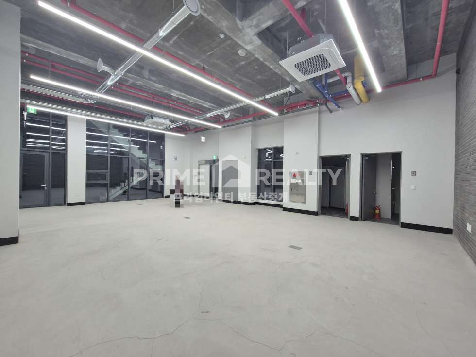 서울 강남구 역삼동 역삼동 스튜디오 임대 전용50평 층고4.6M 강남스튜디오임대 강남사무실임대 월세 매물번호 10660 사진 4