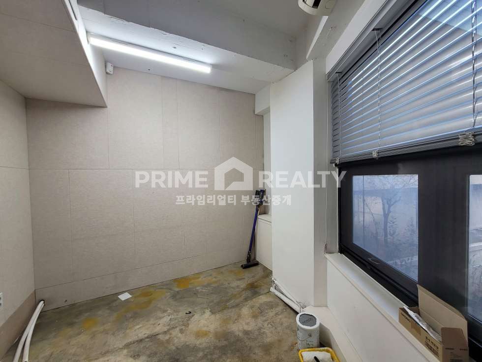 서울 강남구 신사동 신사동 사무실 임대 · 을지병원사거리 · S급 인테리어 · 단독층 34평 월세 매물번호 10653 사진 13