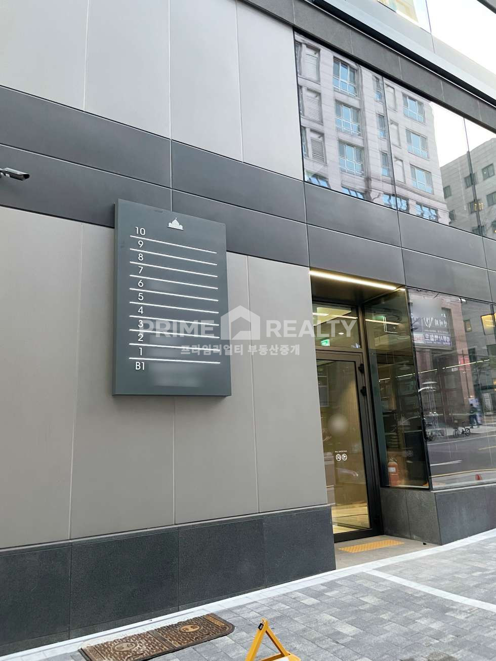 서울 강남구 논현동 강남구청역 초역세권 사무실 임대｜신축급 인테리어·룸1 포함 월세 매물번호 10591 사진 11