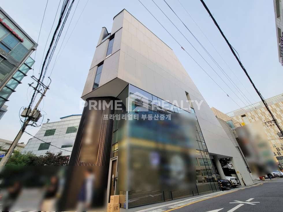 서울 강남구 신사동 신사동 신축 사무실 임대 | 높은 층고와 채광, 코너 프라임 오피스 강남사무실임대 월세 매물번호 10540 사진 12
