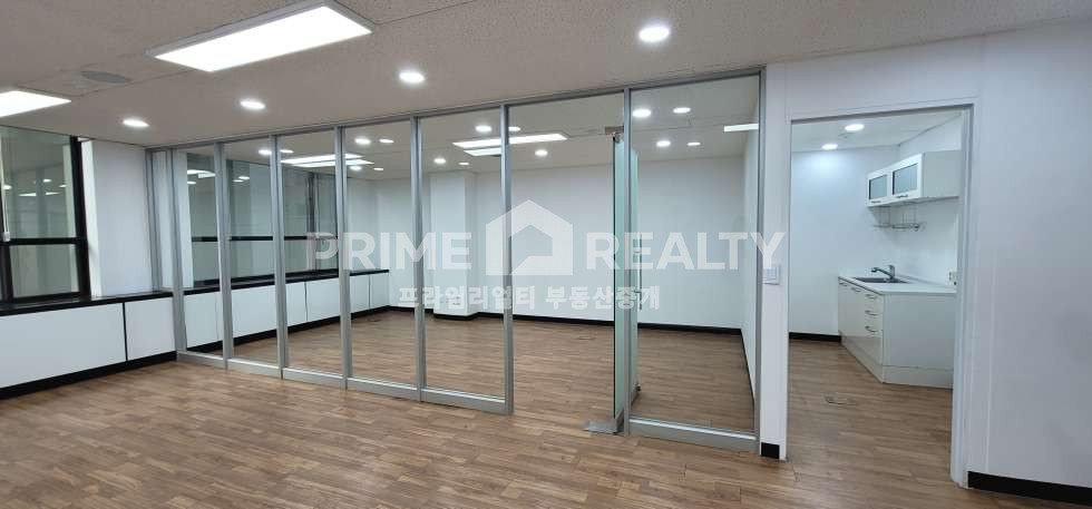 서울 강남구 논현동 논현동 사무실 임대 도산대로 대로변 자주식주차 강남소형사무실임대 월세 매물번호 10503 사진 2