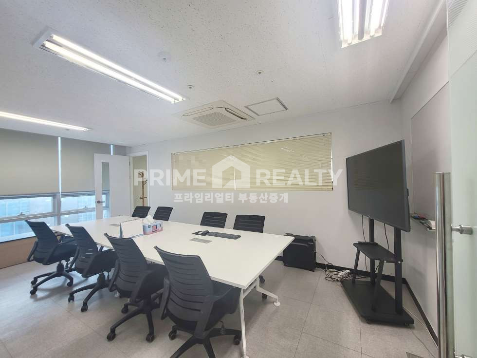서울 강남구 삼성동 삼성동 선정릉역 대로변 전용56평 고층뷰 룸5 사무실 임대 강남사무실임대 월세 매물번호 10947 사진 4