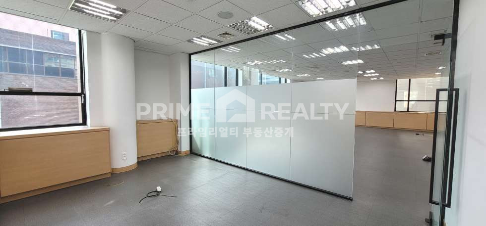 서울 강남구 논현동 논현동 사무실 임대 도산대로 대로변 자주식주차 관리잘됨 강남사무실임대 월세 매물번호 10502 사진 5