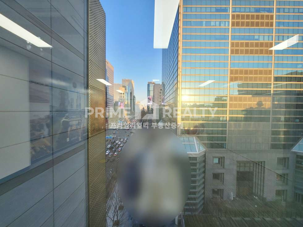 서울 강남구 역삼동 역삼역 바로 앞 │ 전용 102평 SS급 인테리어 대형 사무실 강남 테헤란로 대로변 사무실 임대 월세 매물번호 10746 사진 12