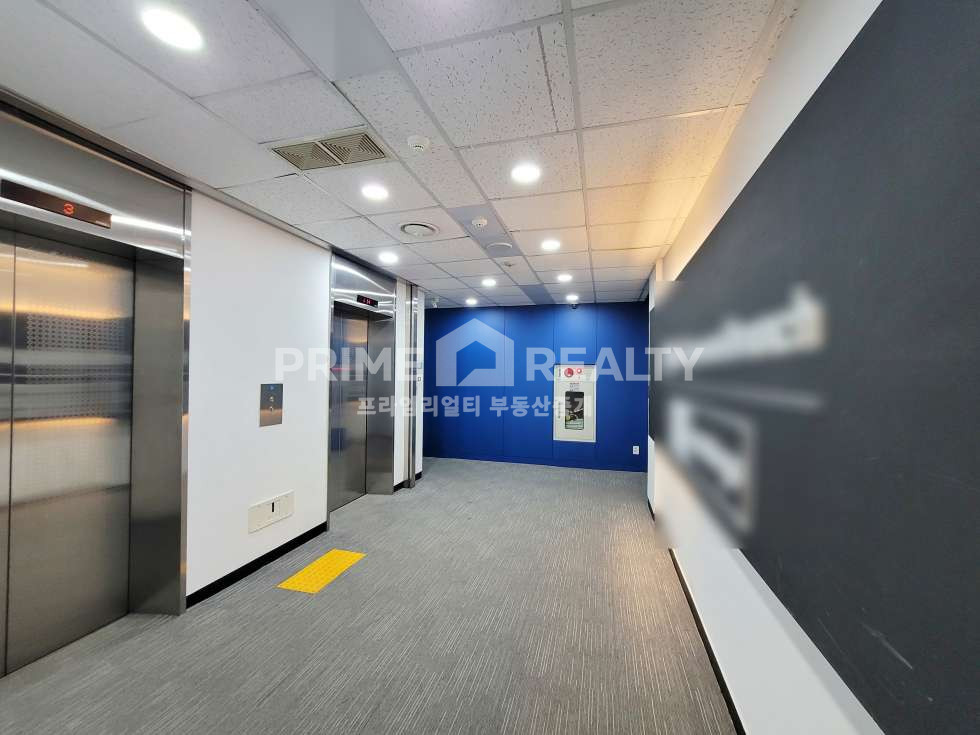 서울 강남구 역삼동 역삼역 바로 앞 │ 전용 102평 SS급 인테리어 대형 사무실 강남 테헤란로 대로변 사무실 임대 월세 매물번호 10746 사진 15