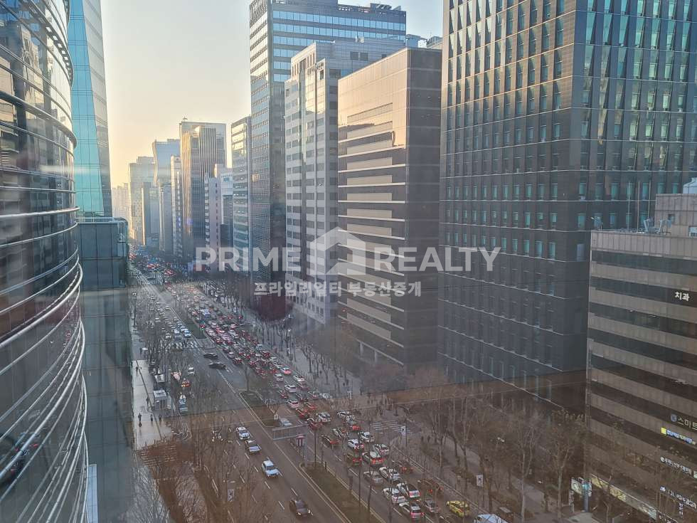 서울 강남구 역삼동 초역세권 대로변 │ 전용 102평 테헤란로 프라임 오피스 역삼역 1분 강남 사무실임대 월세 매물번호 10745 사진 2