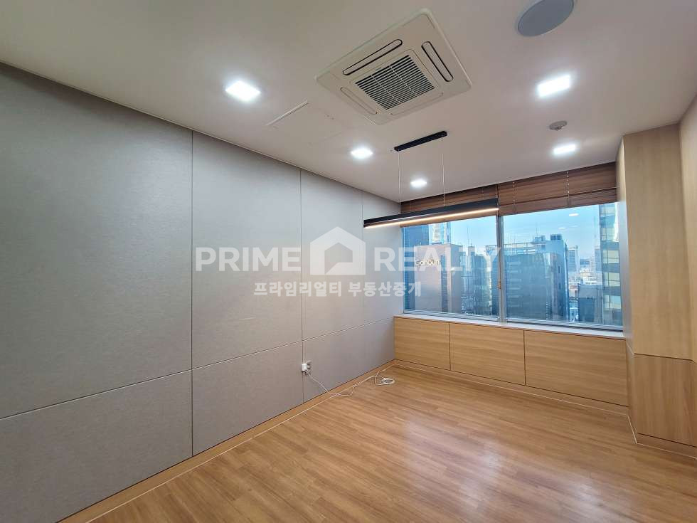 서울 강남구 역삼동 초역세권 대로변 │ 전용 102평 테헤란로 프라임 오피스 역삼역 1분 강남 사무실임대 월세 매물번호 10745 사진 9