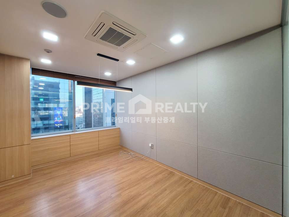서울 강남구 역삼동 초역세권 대로변 │ 전용 102평 테헤란로 프라임 오피스 역삼역 1분 강남 사무실임대 월세 매물번호 10745 사진 15