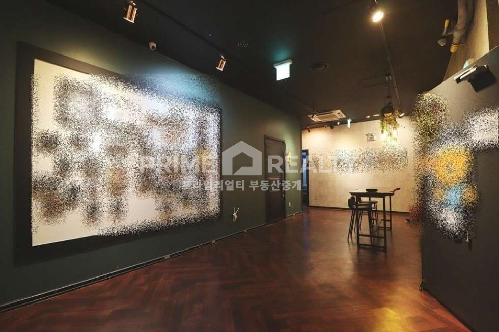 서울 강남구 논현동 논현동 전용 140평 대형 상업공간 — 스크린골프·PT·운동시설 추천 월세 매물번호 10575 사진 1
