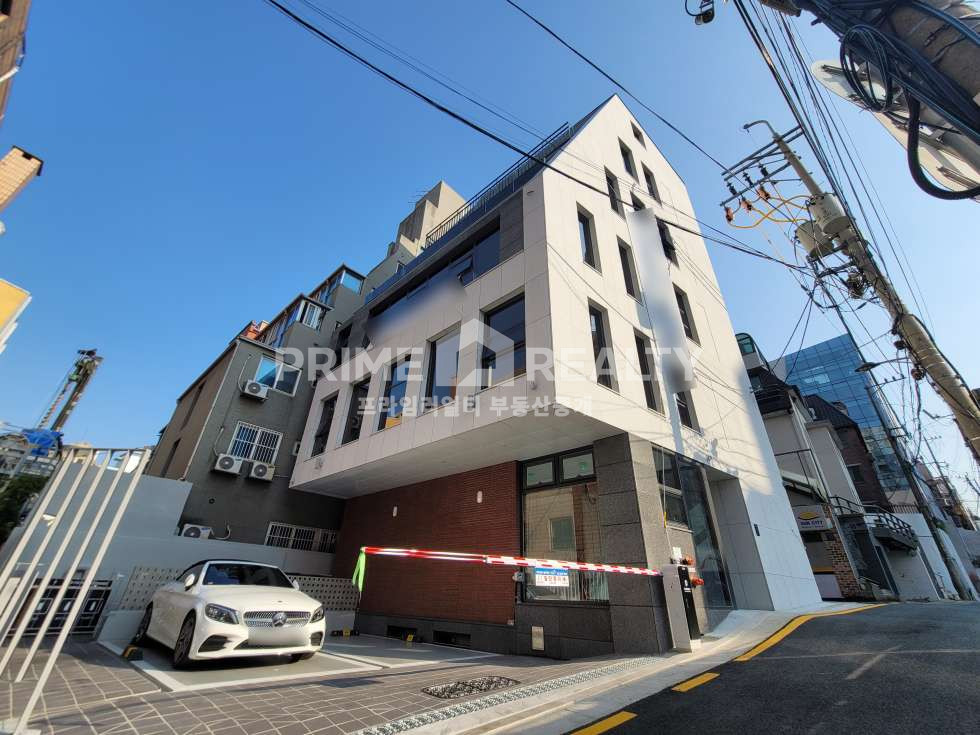 서울 강남구 논현동 신축 첫입주! 신사역 도보 2분 사무실 — F&B · 스튜디오 적합 강남사무실임대 월세 매물번호 10564 사진 7