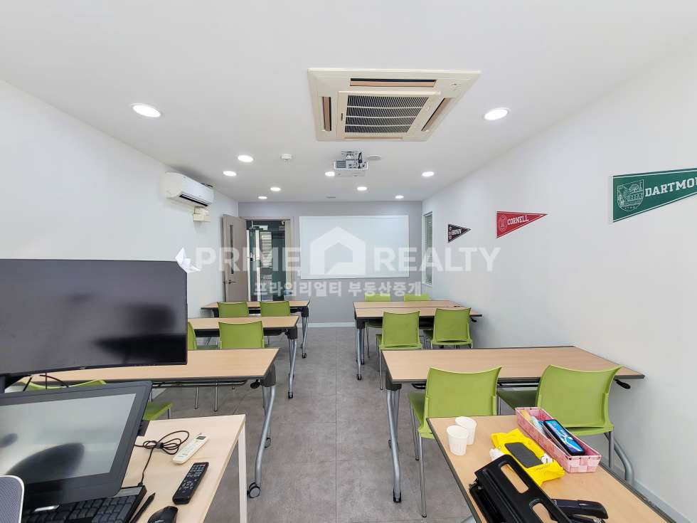 서울 강남구 신사동 신사동 사무실 임대 │ 언주로 대로변 │ 관리 잘 된 건물 │ 분리형 룸 구조 월세 매물번호 10545 사진 6