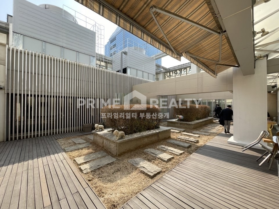 서울 강남구 역삼동 역삼동 사무실 프라임오피스 임대 │ 역삼역 지하연결 초역세권 │ 전용 356평 (8층+18층)│강남사무실임대 월세 매물번호 10311 사진 7