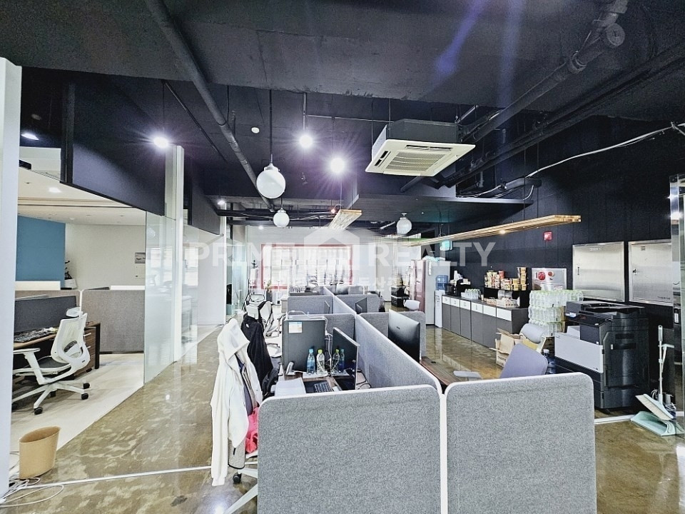 서울 강남구 역삼동 역삼동 사무실 임대 │ 역삼역 도보 3분 │ 대로변 가시성 우수 │ 전용 54평│강남사무실임대 월세 매물번호 10281 사진 5