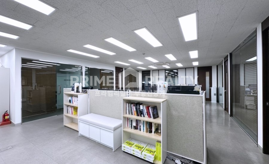 서울 강남구 역삼동 역삼동 사무실 임대 │ 차병원사거리 인접 │ 넓은 전용면적 60평│강남사무실임대 월세 매물번호 10262 사진 3