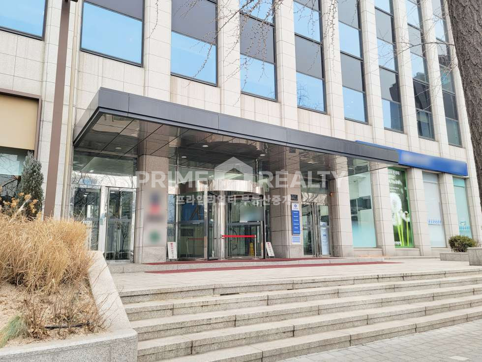 서울 강남구 논현동 논현동 학동역 인근 3층 대형 사무실 임대 전용 175평 룸5 대로변 인테리어 최상 즉시입주 월세 매물번호 10870 사진 33