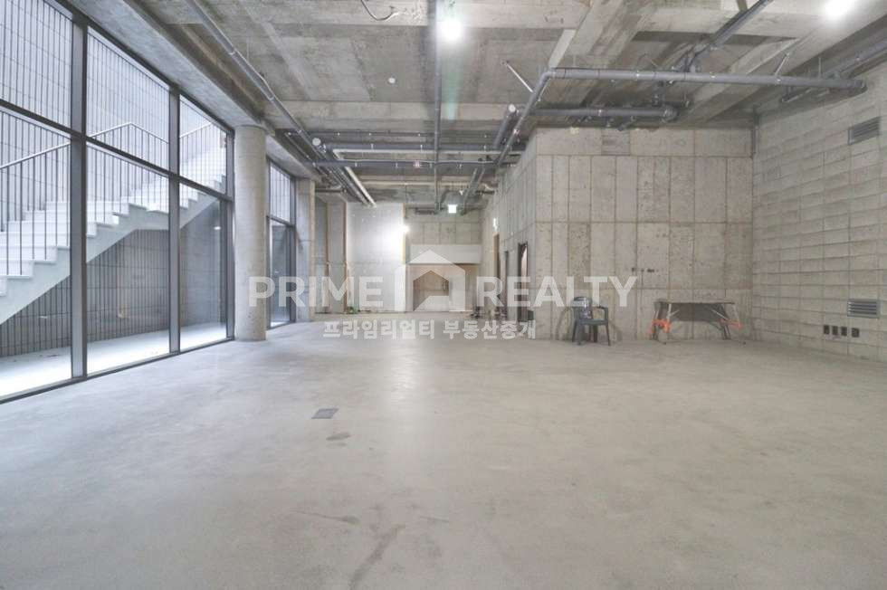 서울 강남구 삼성동 삼성동 스튜디오 임대 통창 뷰 썬큰 구조 전용 48 신축 강남사무실임대 강남스튜디오임대 월세 매물번호 10833 사진 1