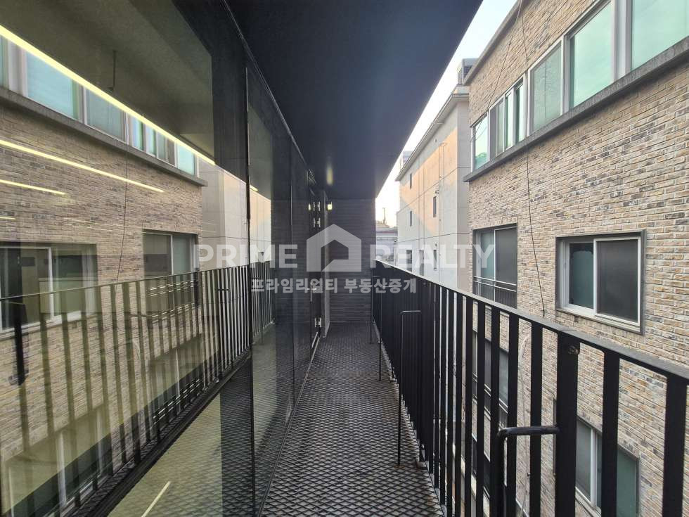 서울 강남구 논현동 논현동 사옥 임대│강남구청역 도보 3분│신축 첫입주│연면 143평│강남사옥임대│강남통임대│강남사무실임대 월세 매물번호 10930 사진 14