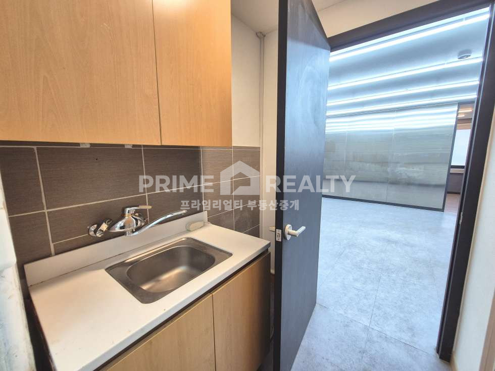 학동역 사무실_탕비실 사진 10