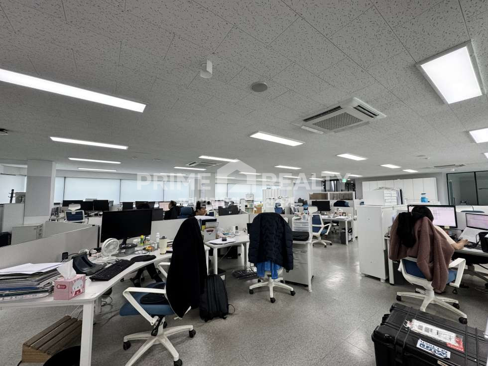 서울 강남구 삼성동 삼성동 사무실 임대 │ 봉은사역 도보 3분 │ A급 인테리어 │ 전용 130평 월세 매물번호 10096 사진 6