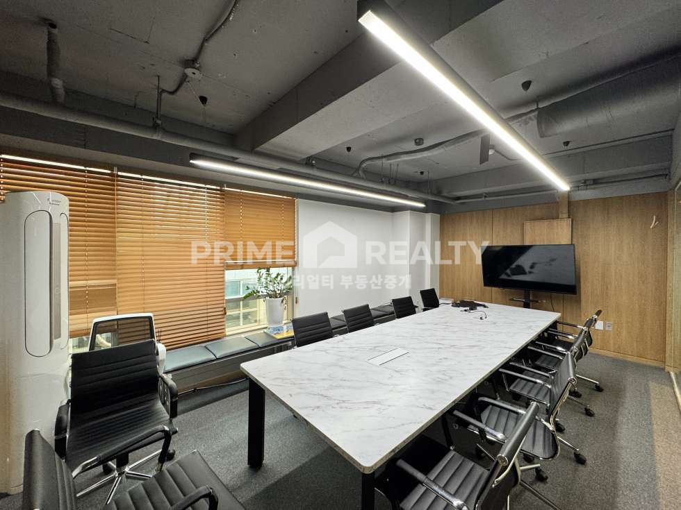 서울 강남구 삼성동 삼성동 사무실 임대 │ 삼성중앙역 도보 9분 │ S급 인테리어 + 룸6 + 전용 87평 │ 전용 87평 월세 매물번호 10127 사진 6