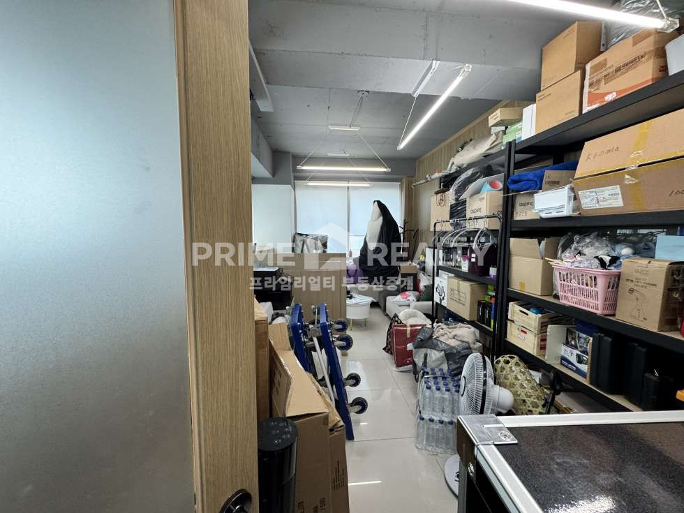 서울 강남구 삼성동 삼성동 사무실 임대 │ 삼성중앙역 도보 9분 │ S급 인테리어 + 룸6 + 전용 87평 │ 전용 87평 월세 매물번호 10127 사진 8