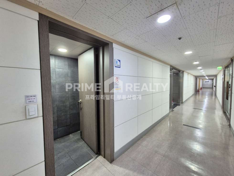 서울 강남구 논현동 신논현역 사무실 임대 │ 전용 110평 │ 테라스 포함 대형 오피스 │ 즉시 입주 가능 월세 매물번호 10144 사진 15